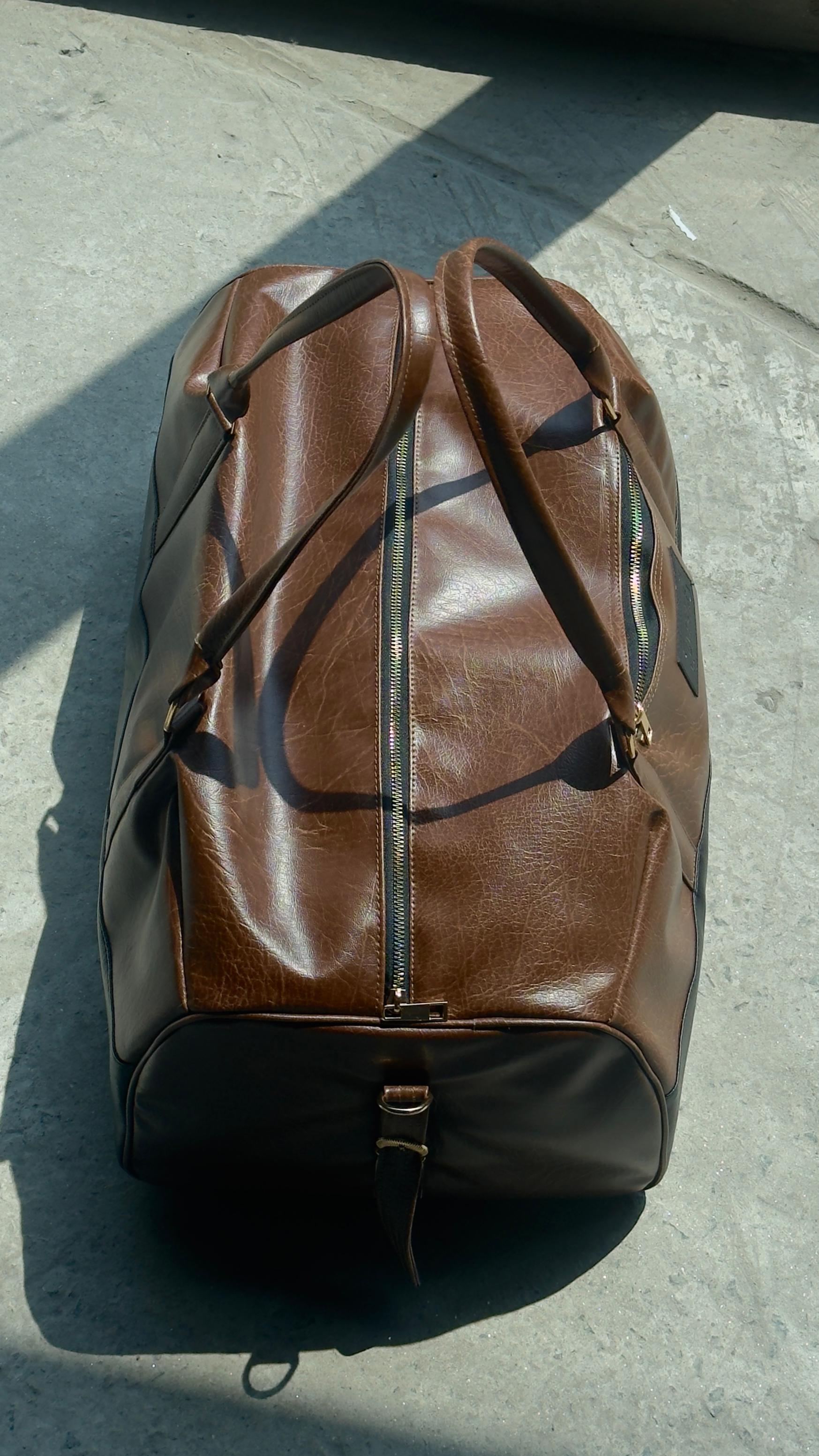 Limited Edition Two-Toned 40L Weekender duffle bag