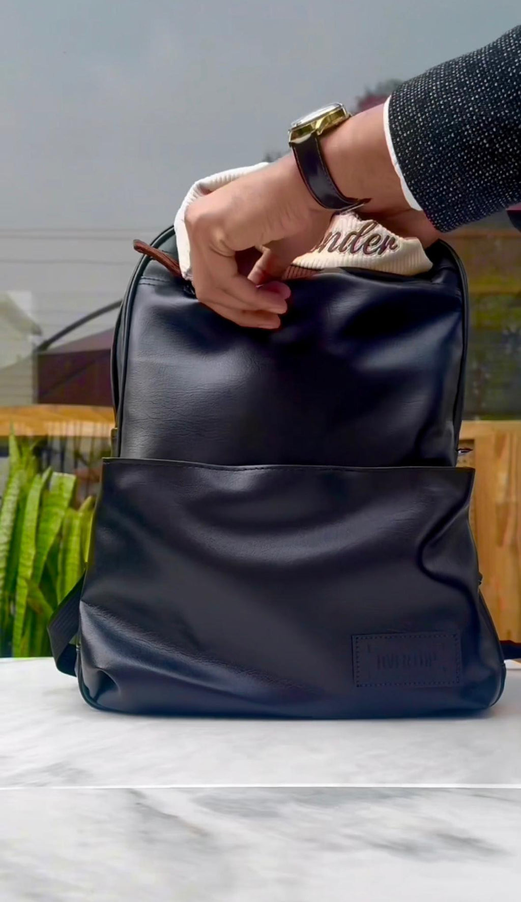 Leather Sleek 16" Laptop Backpack