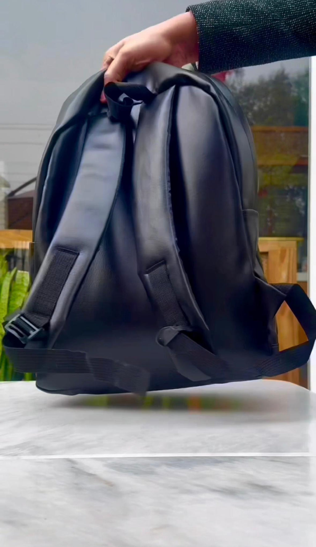 Leather Sleek 16" Laptop Backpack