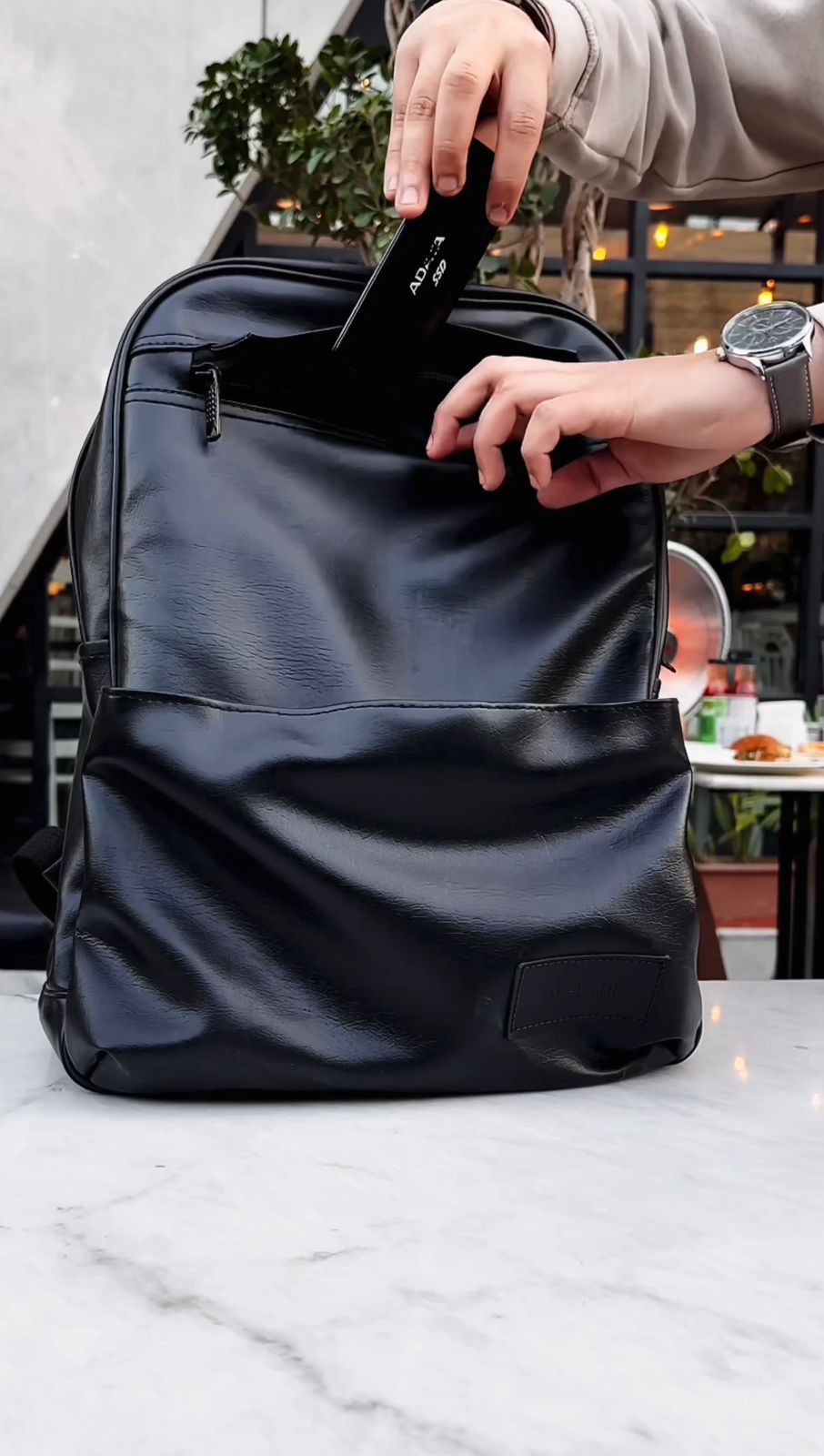 Carbon Fiber Traveller's 16" Laptop Backpack