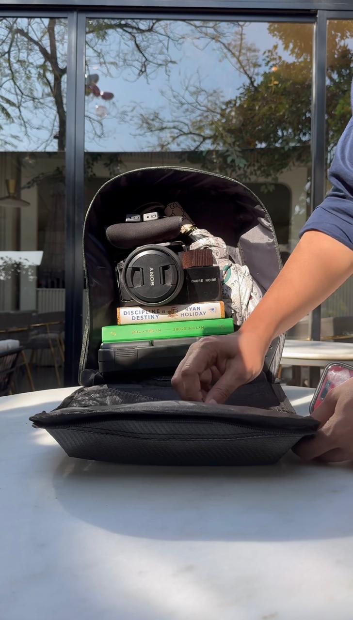 Carbon Fiber Traveller's 16" Laptop Backpack