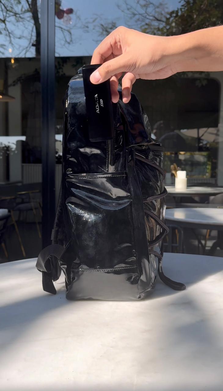 Carbon Fiber Traveller's 16" Laptop Backpack